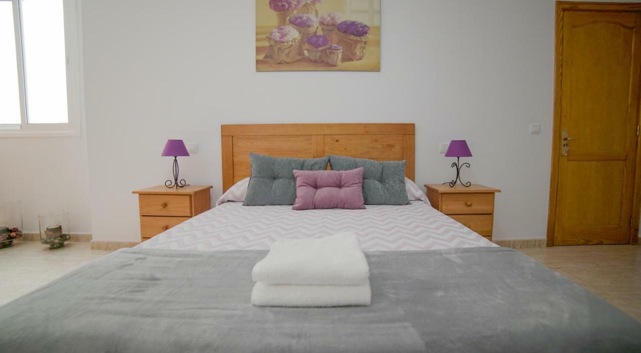 Ar Home - Apartamento De 3 Dormitorios Con Ascensor En Las Huesas, Telde Esterno foto